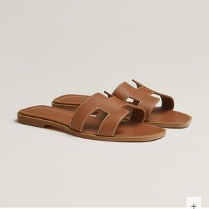 Hermes Oran Sandal Gold 39